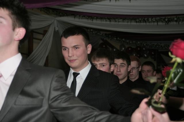 100 2010 012