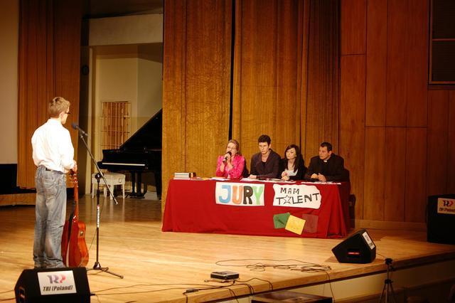 IIszkolnydzienprzedsiebiorczosci2010 (54)