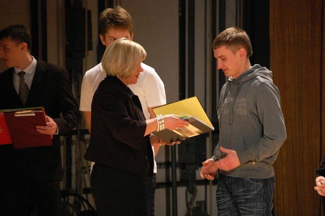 IIszkolnydzienprzedsiebiorczosci2010 (82)
