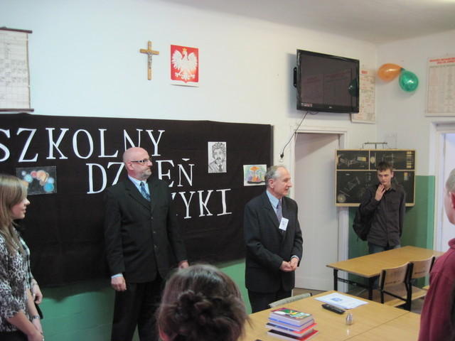 dzien nauki - fizyka 062