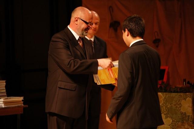 maturzyscikoniec2011 05