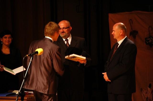 maturzyscikoniec2011 08