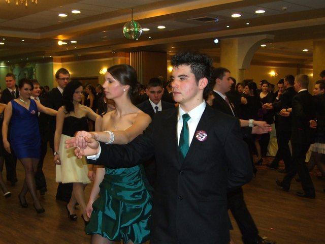 100 2012 036