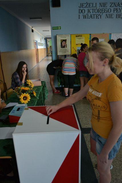 WyborySamorzadUczn2012 09