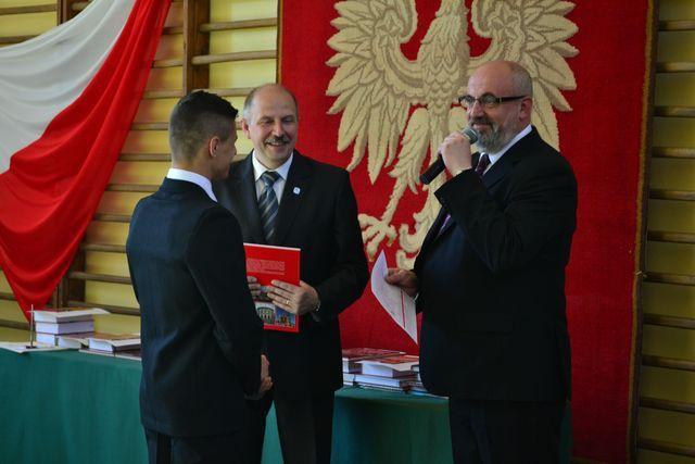 ZakonczenieRSzkolneg1314 23